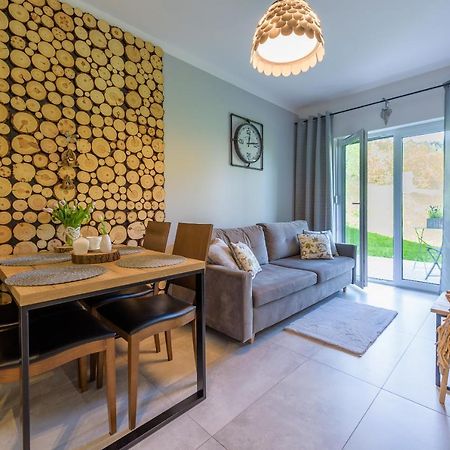 Apartament Lesniczowka - 5D Apartamenty Świeradów-Zdrój Exteriör bild